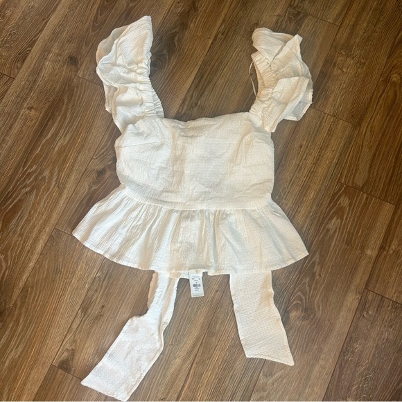 NWT Mi Ami from Francesca’s Jessie Bow Back Peplum Blouse Size M - Picture 3 of 10